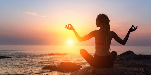 7 Reasons To Meditate